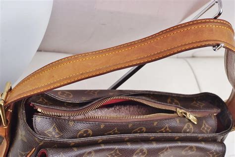 louis vuitton pull tab replacement|louis vuitton zippers repair.